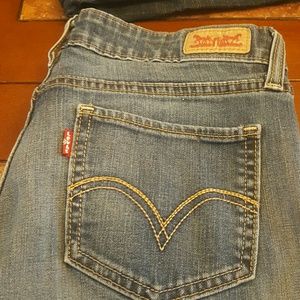 Levi 518 super low jeans